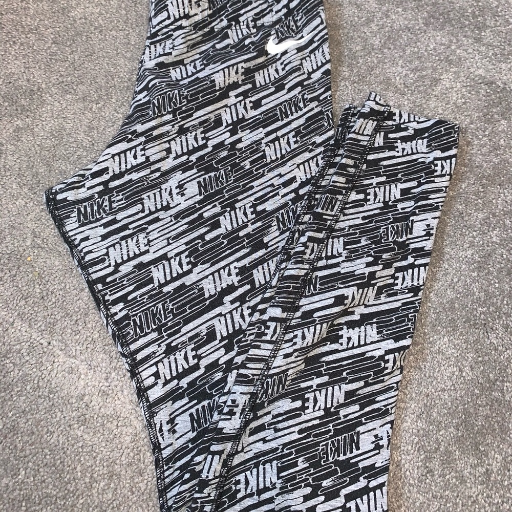 Women’s Nike Leggings